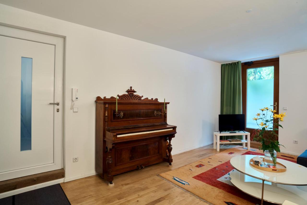 Beautiful Park Apartment For 4 Guests Berlin Luaran gambar