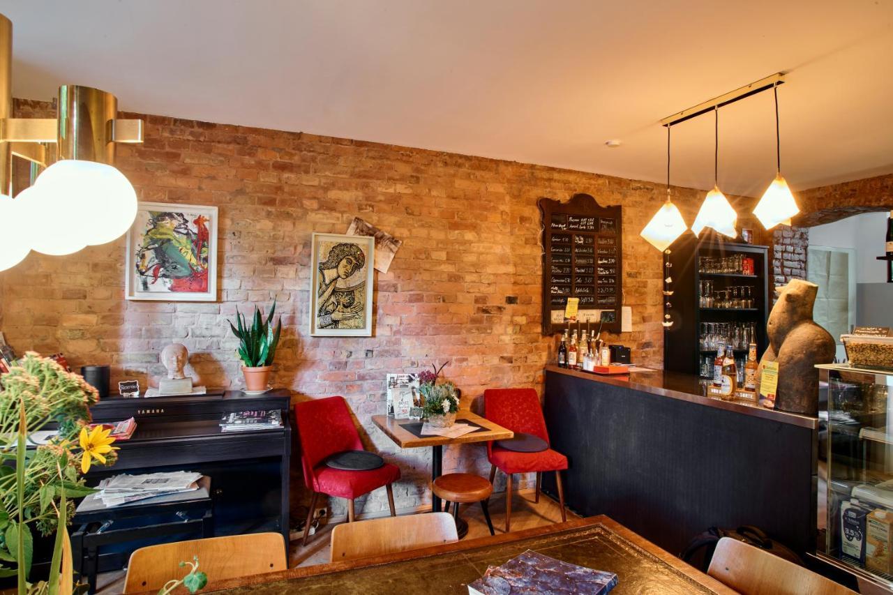 Beautiful Park Apartment For 4 Guests Berlin Luaran gambar